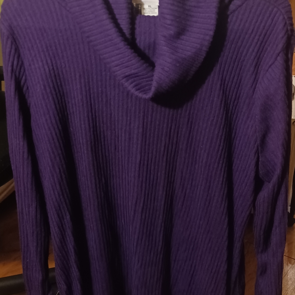 Liz Claiborne Purple Turtleneck Sweater - XL